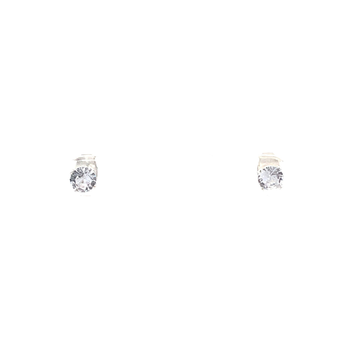 The One Jewelry Silver Tone round sterling silver stud earrings, 5 mm