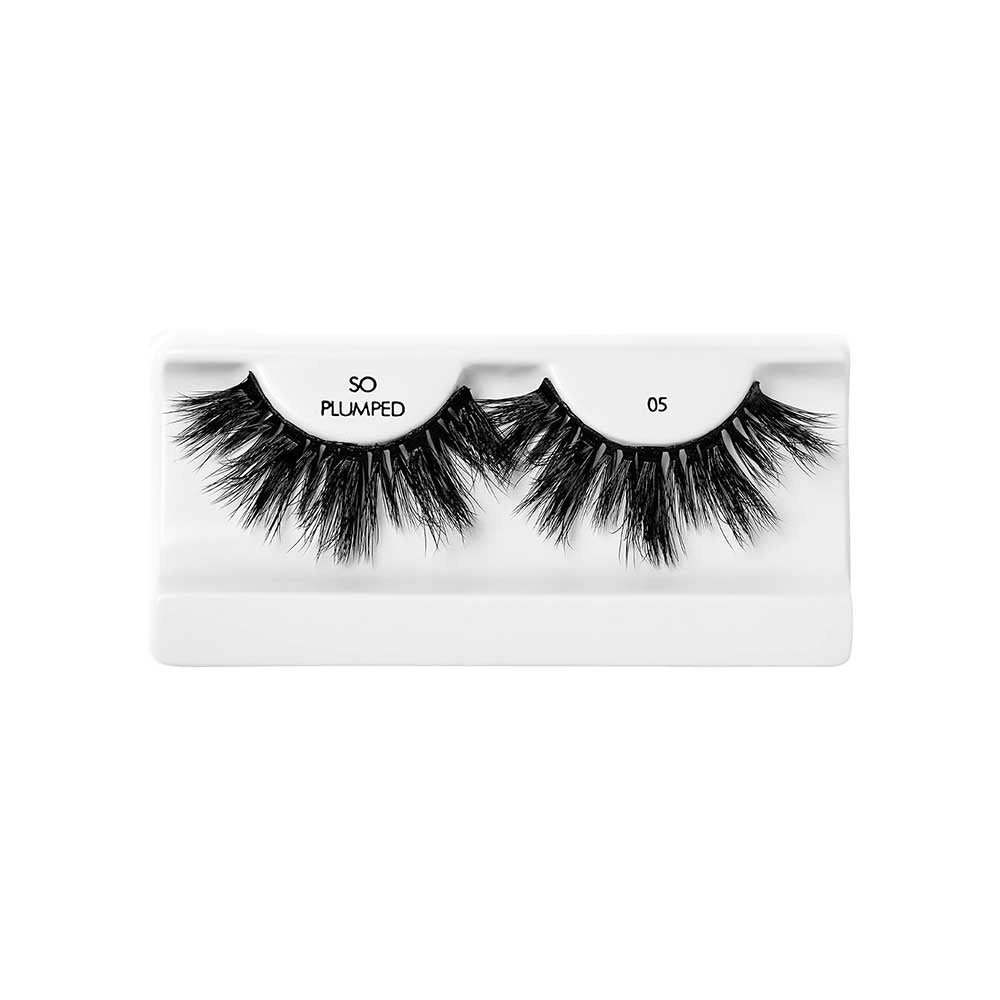 IS05_extra_003 "I-ENVY So Plumped Strip Lashes, additional product view 3."