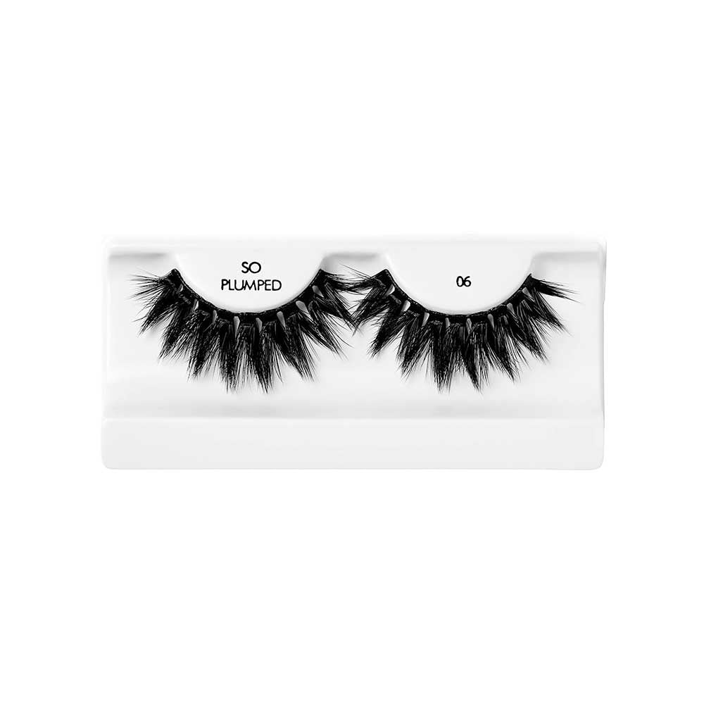 IS06_extra_003 "I-ENVY So Plumped Strip Lashes, additional product view 3."