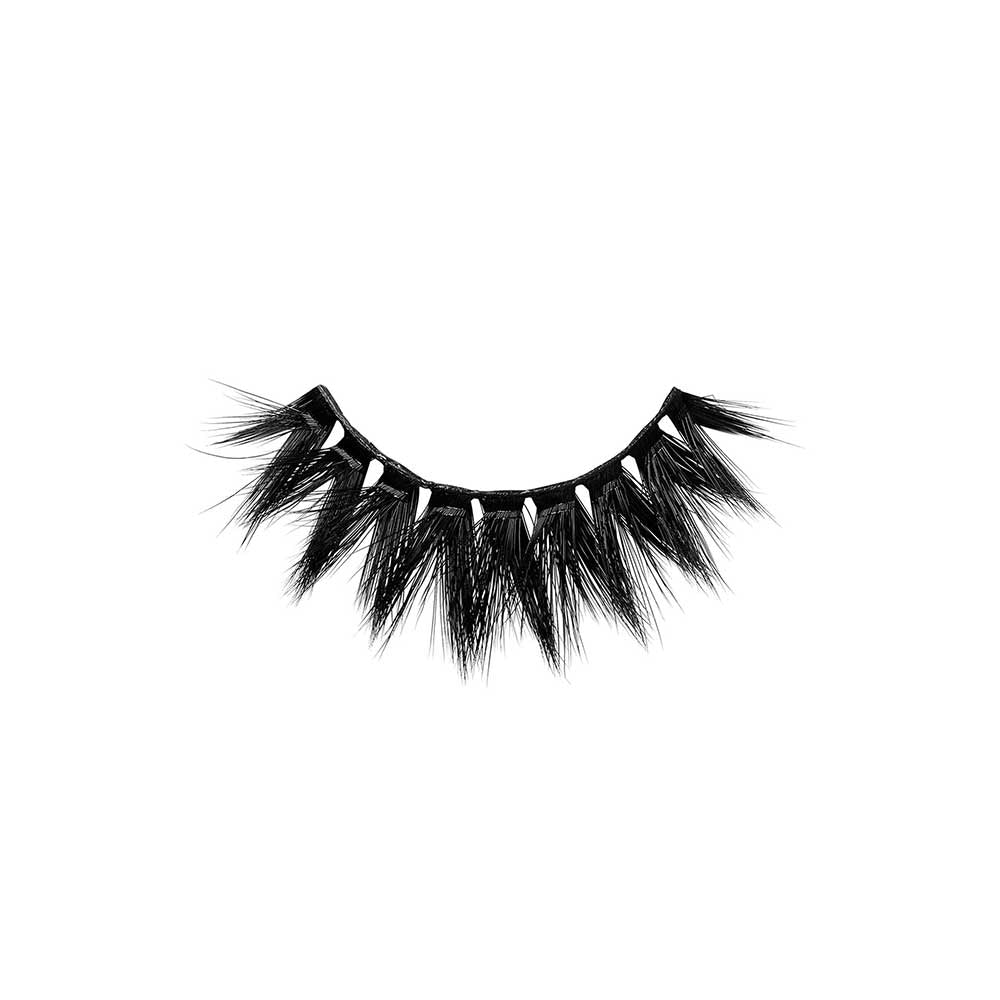 IS06_extra_004 "I-ENVY So Plumped Strip Lashes, additional product view 4."