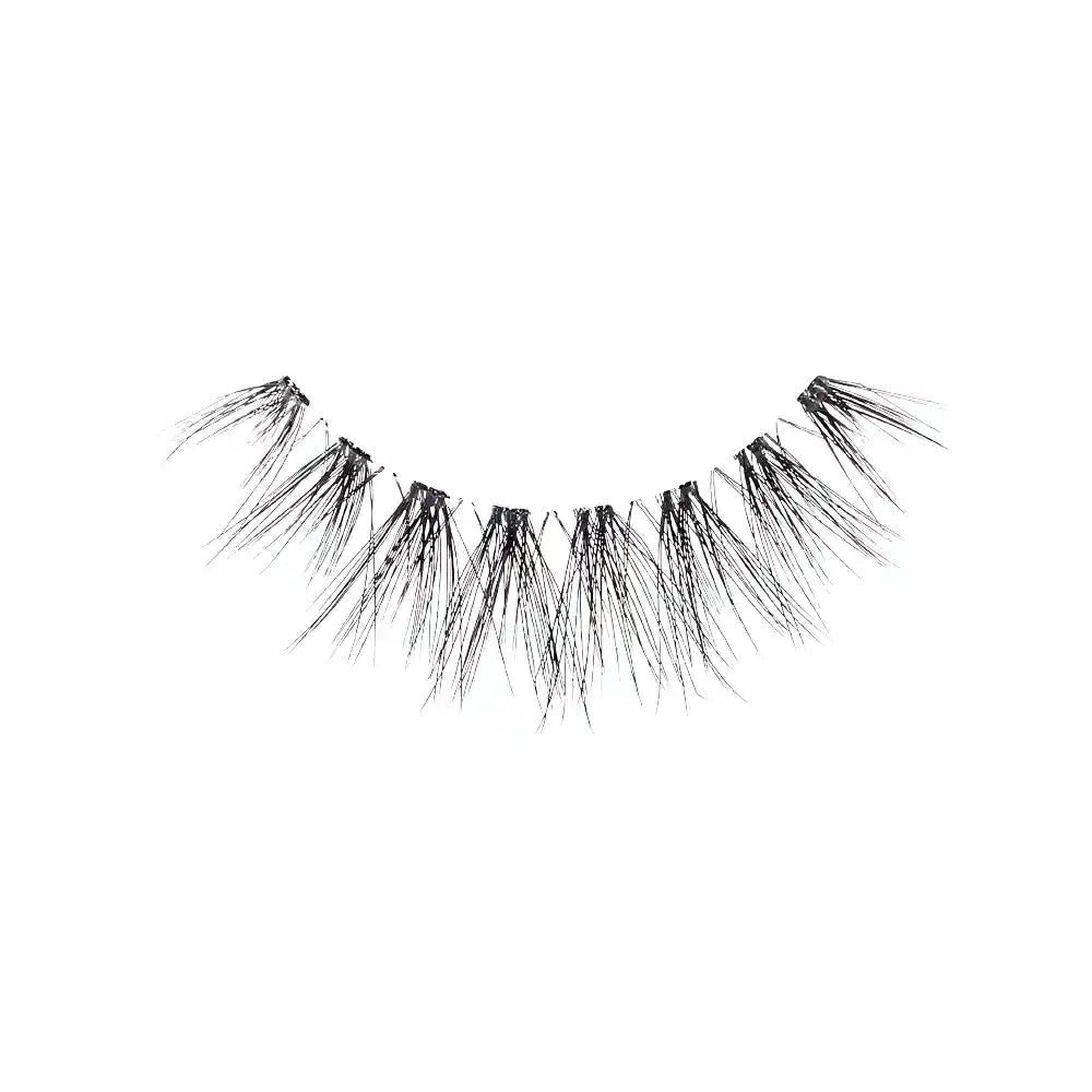 ITC03_extra_002 "I-ENVY Classic Timeless Wispy Strip Lashes, additional product view 2."