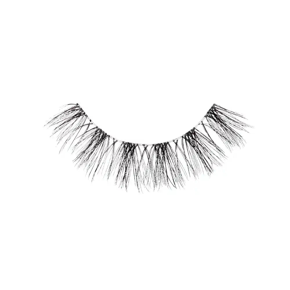 ITC05_extra_002 "I-ENVY Classic Timeless Wispy Strip Lashes, additional product view 2."