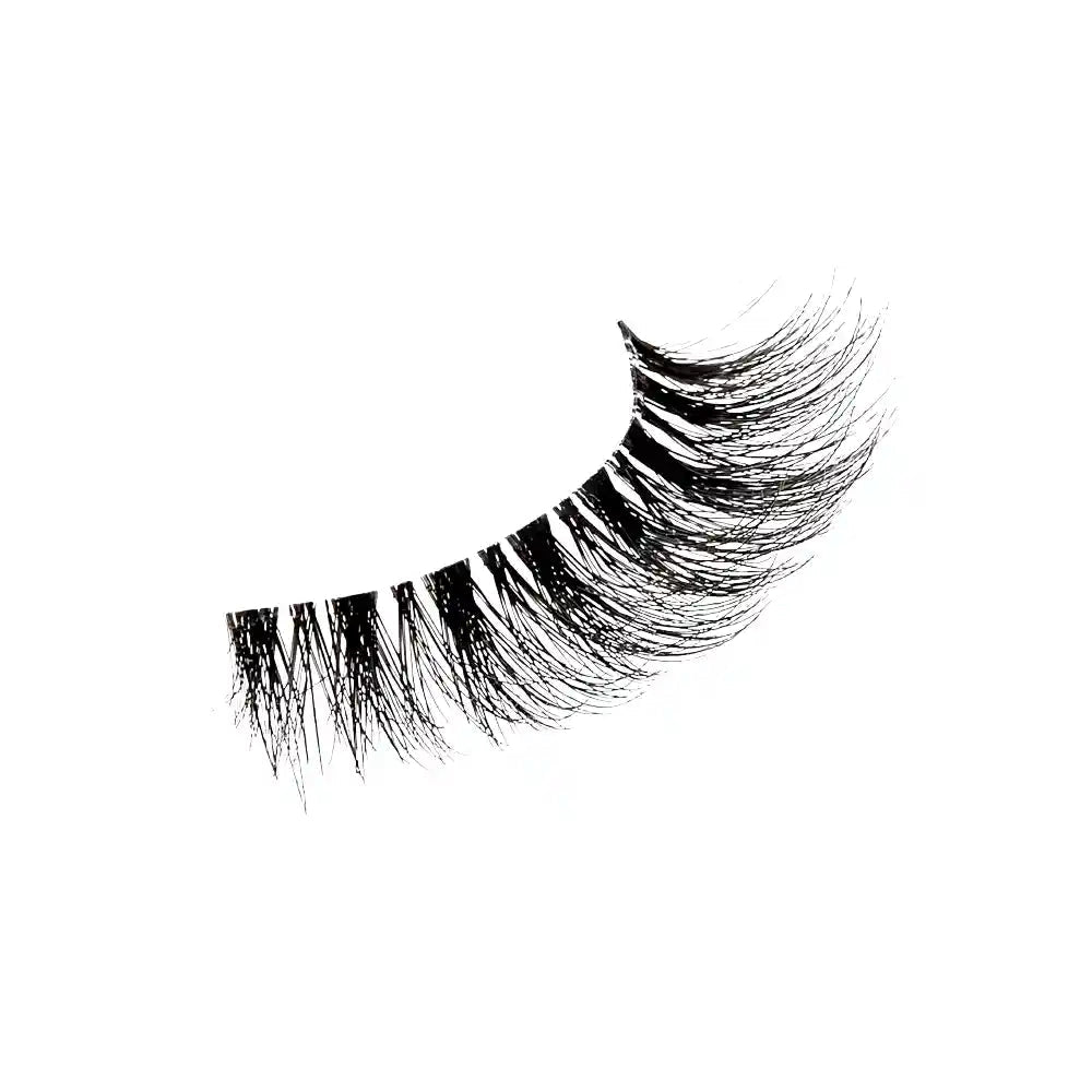 ITC08_extra_003 "I-ENVY Classic Timeless Wispy Strip Lashes, additional product view 3."
