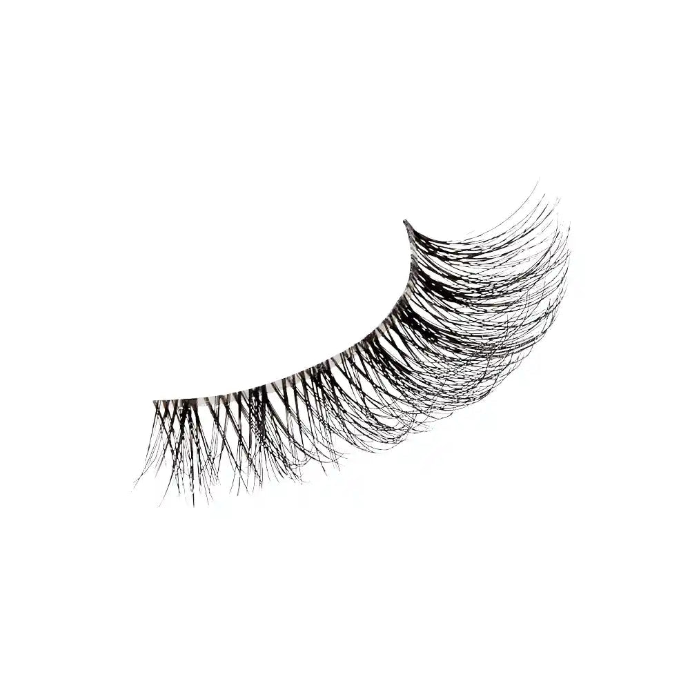 ITC09_extra_003 "I-ENVY Classic Timeless Wispy Strip Lashes, additional product view 3."