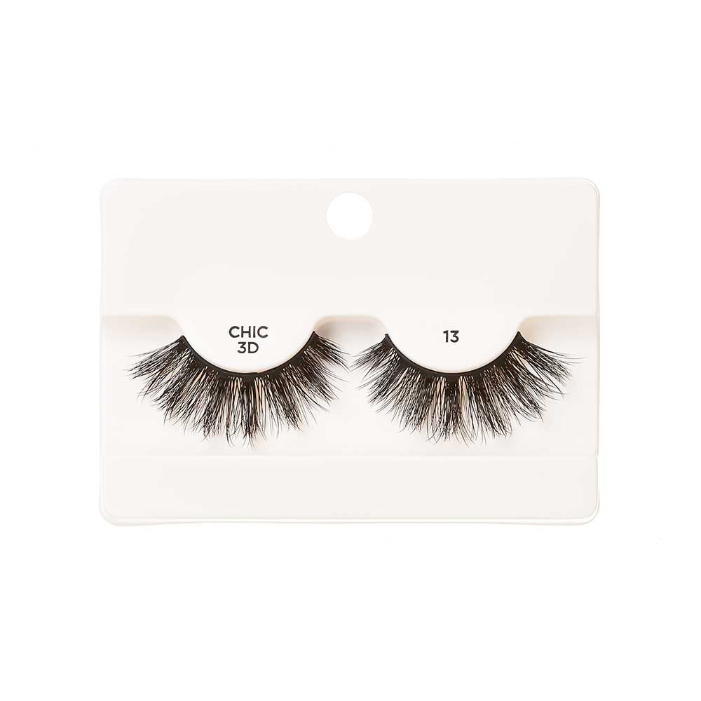 KPEI13_extra_002 "I-ENVY 3D Chic Strip Lashes, additional product view 2."