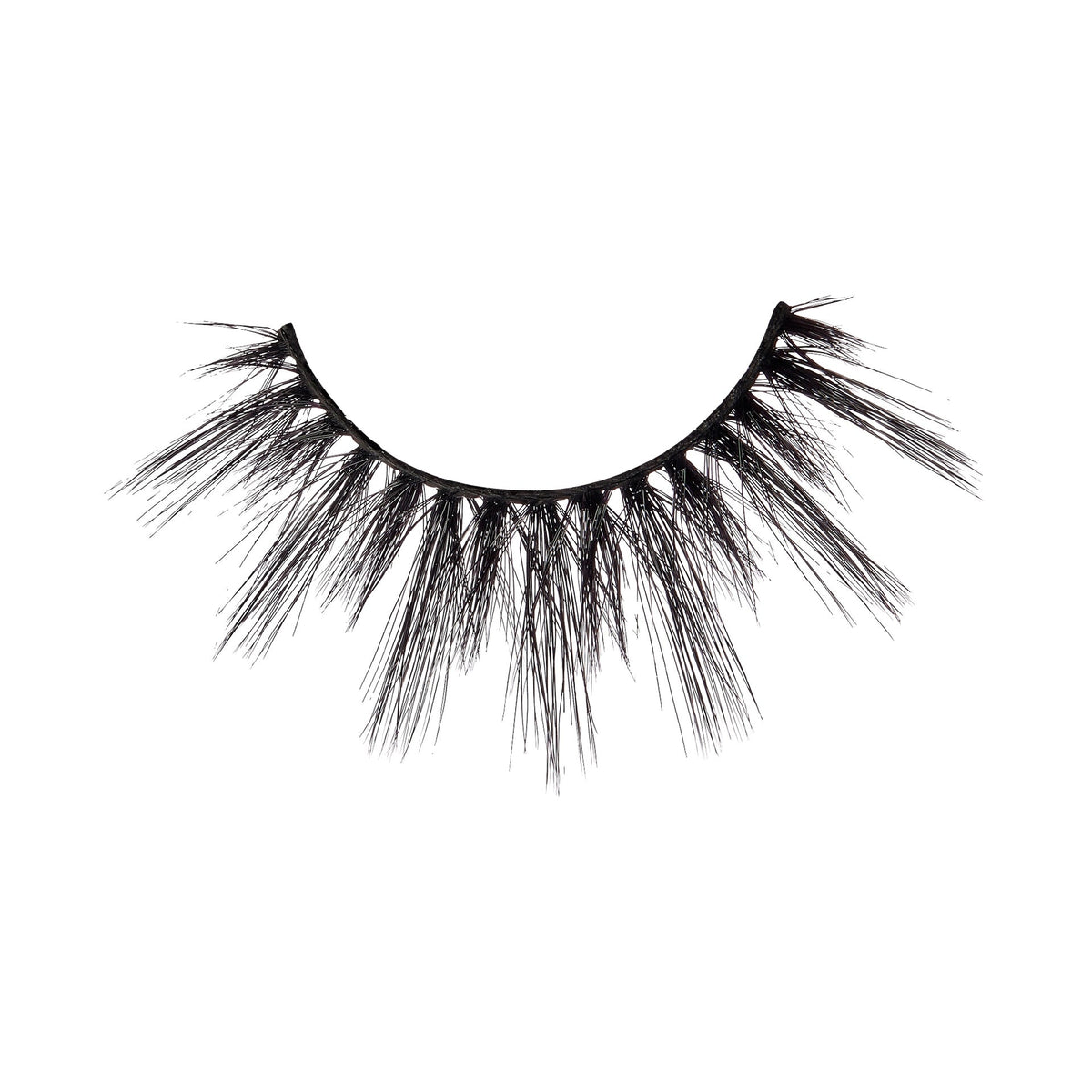 KPEI17_extra_001 "I-ENVY 3D Chic Strip Lashes, additional product view 1."