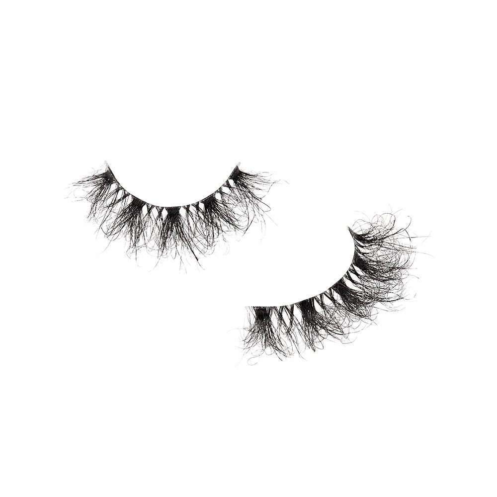 VAM05_extra_002 "VLuxe By i•ENVY Airy Mink Strip Lashes, additional product view 2."