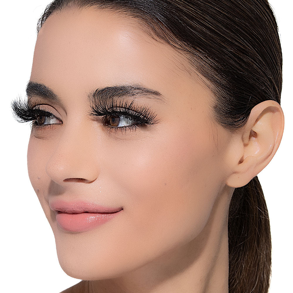 VIP01_extra_005 "VLuxe By i•ENVY Imperial Mink Strip Lashes, additional product view 5."