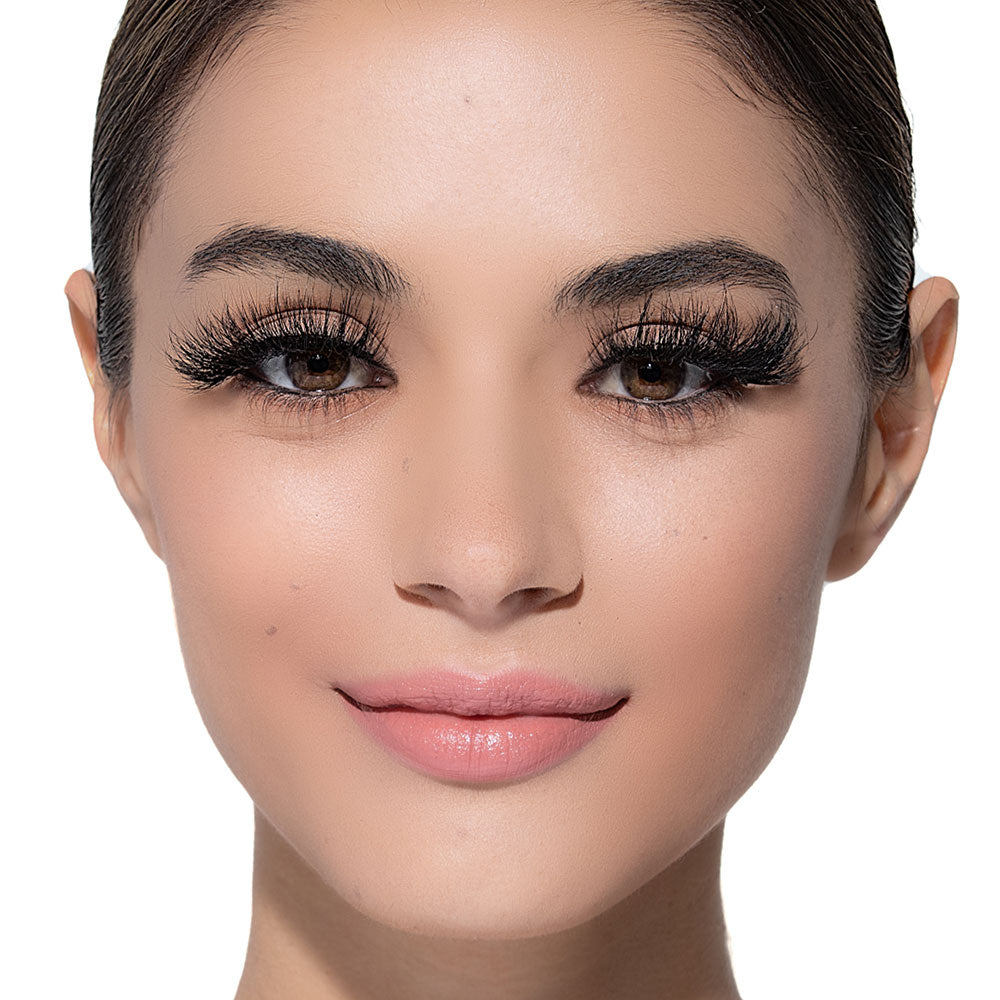 VIP02_extra_004 "VLuxe By i•ENVY Imperial Mink Strip Lashes, additional product view 4."