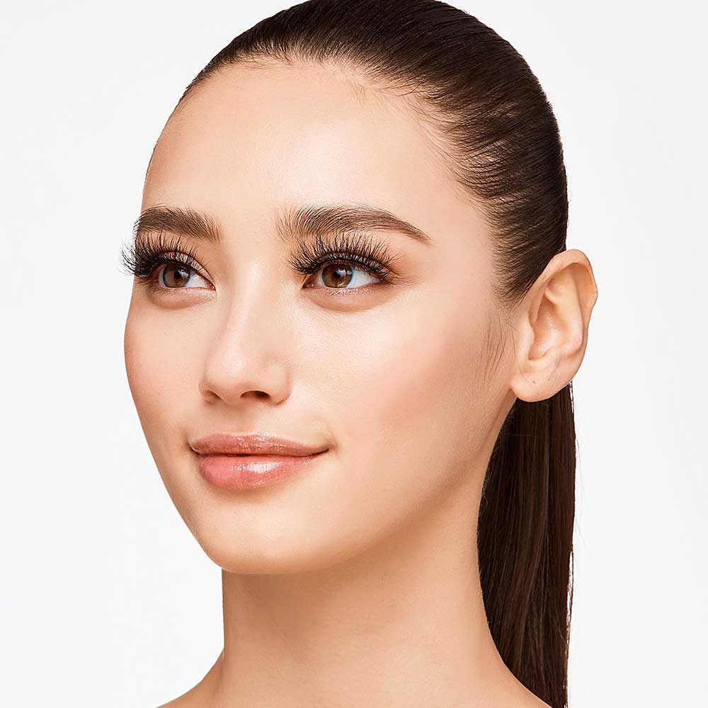 VLEC01_extra_001 "VLuxe By i•ENVY Real Mink Strip Lashes, additional product view 1."