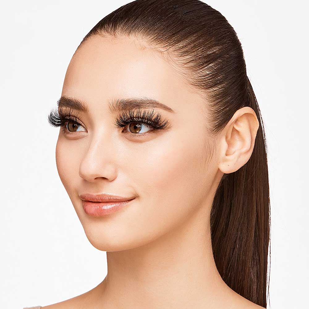 VLEC02_extra_001 "VLuxe By i•ENVY Real Mink Strip Lashes, additional product view 1."
