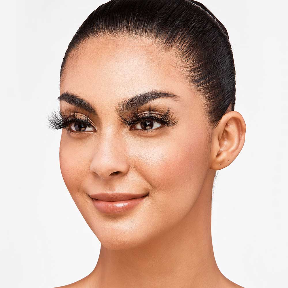 VLEC12_extra_001 "VLuxe By i•ENVY Real Mink Strip Lashes, additional product view 1."