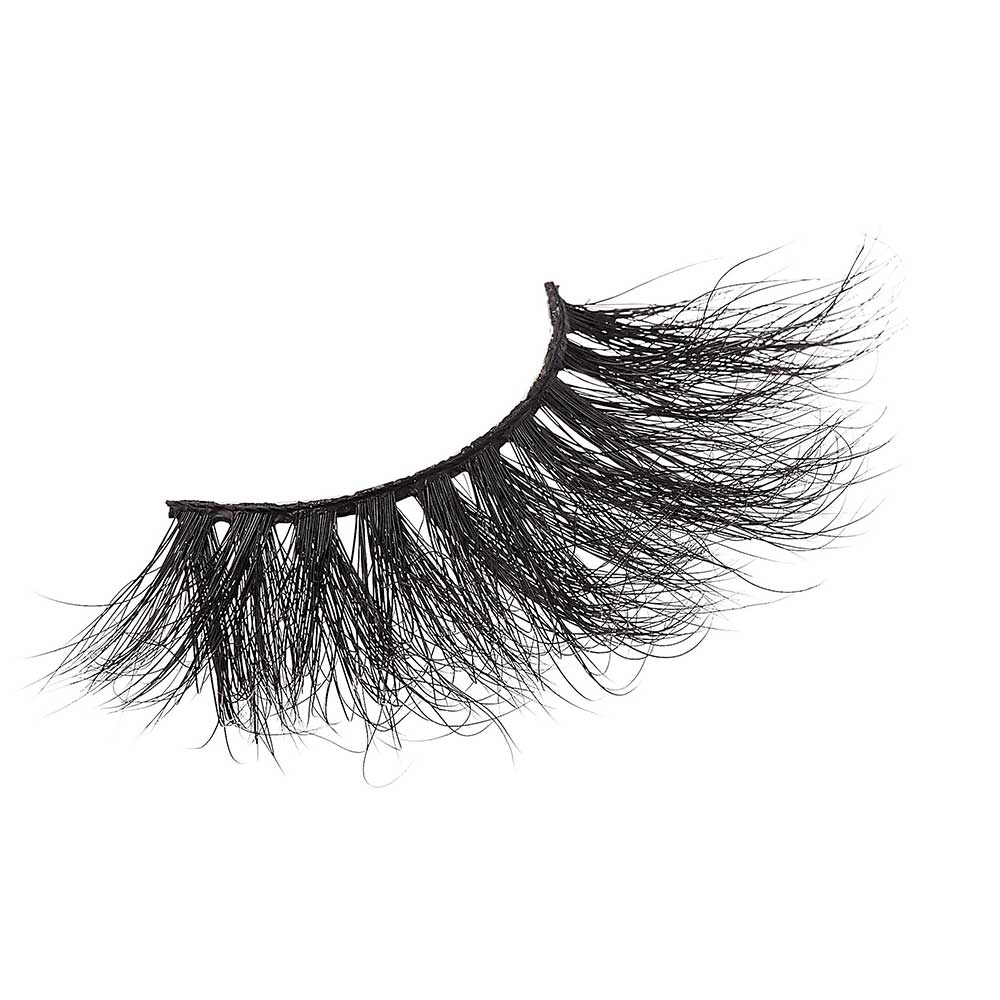 VLEC12_extra_004 "VLuxe By i•ENVY Real Mink Strip Lashes, additional product view 4."