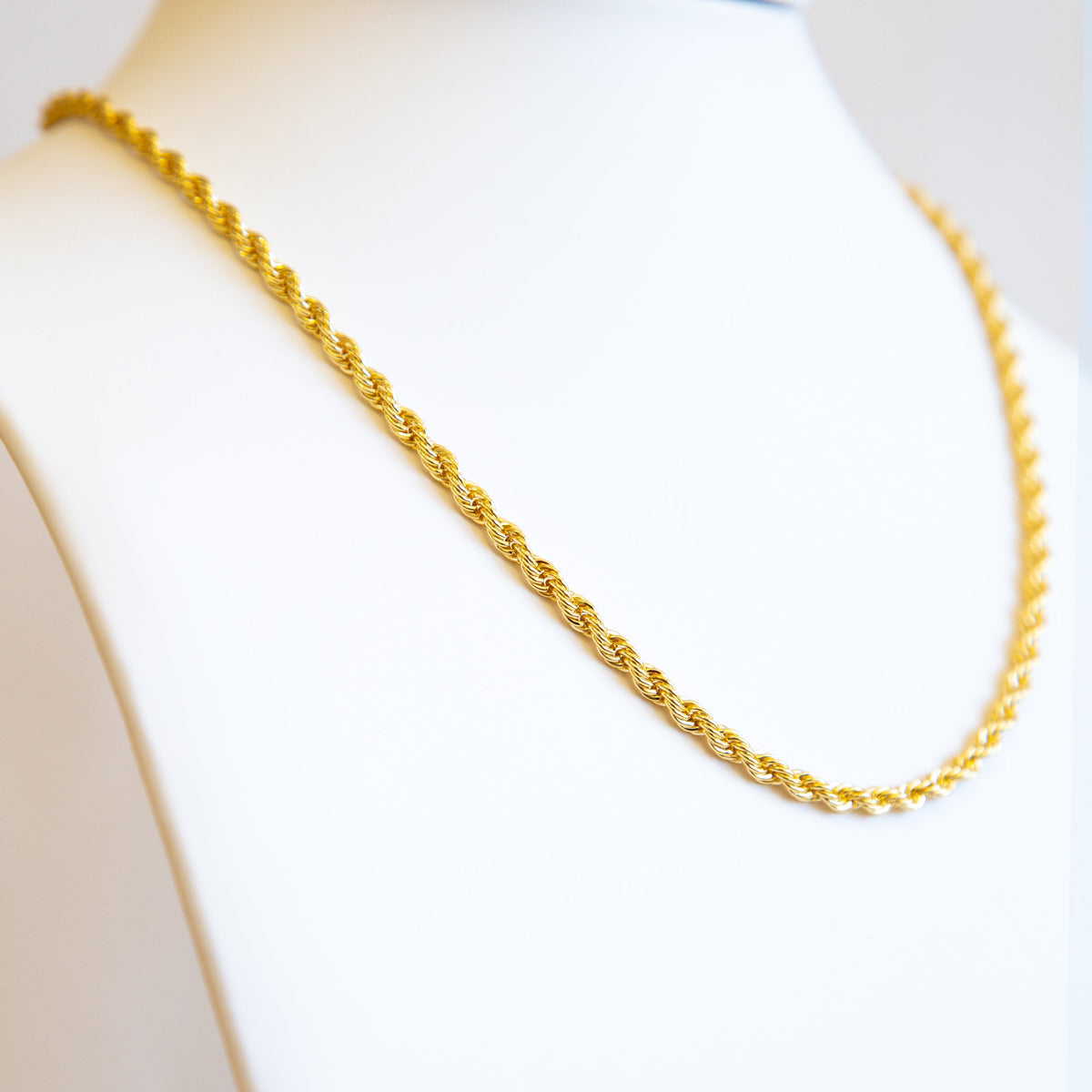 Joy Jewelry CH09 gold-tone chain necklace