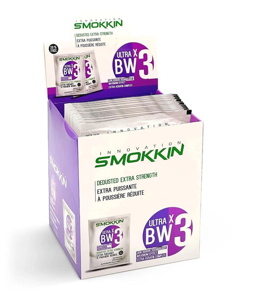SMOKKIN ULTRA X BW3 bleaching powder sachets in a counter display