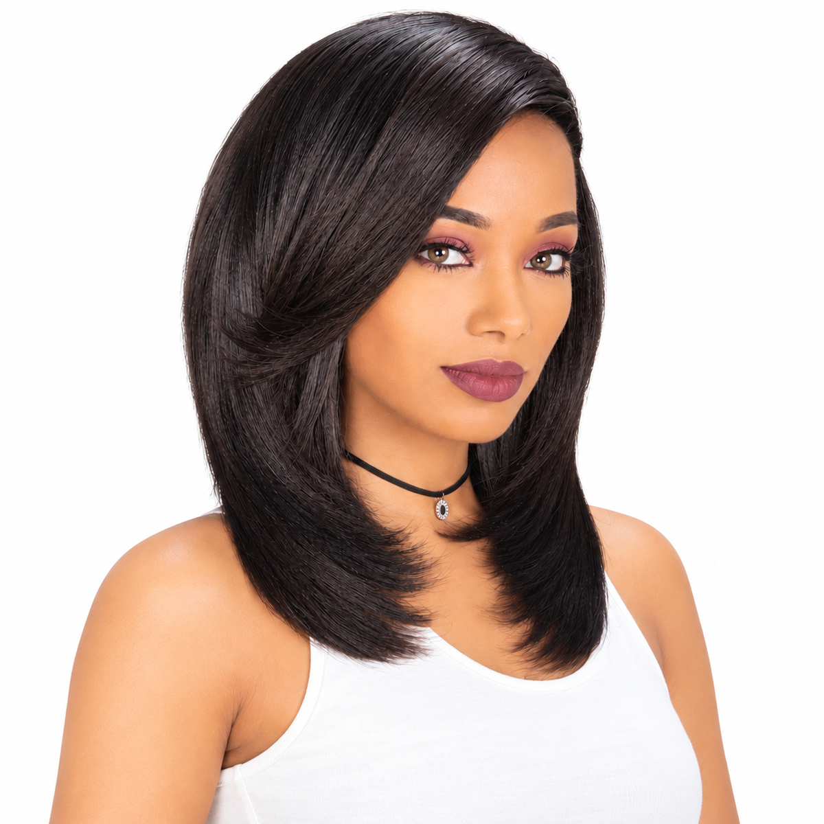 Zury No. 8 Yaky 8-inch weave model showing the styled hair